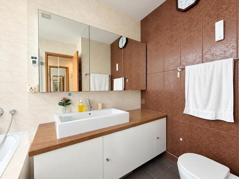 The Lincoln Residences, 28 Surrey Road, Newton / Novena, 4 Bedrooms, 1,841 sqft, Condominium For Sale, by Victor Tan, 500262316 - Bathroom - PropertyGuru.com.sg