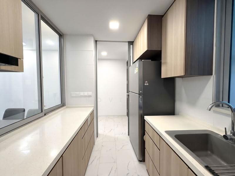 Hundred Trees, 89 West Coast Drive, Buona Vista / West Coast / Clementi New Town, 2 Bedrooms, 915 sqft, Condominium For Sale, by Novell Tan, 500262324 - Kitchen - PropertyGuru.com.sg