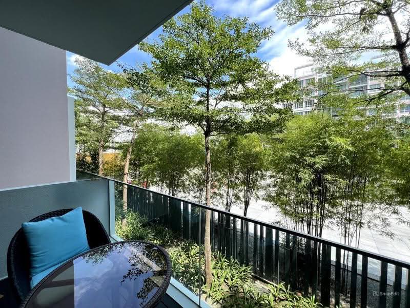 Ferraria Park Condo, 28 Flora Drive, Changi Airport / Changi Village, 3 Bedrooms, 1,356 sqft, Condominium For Rent, by Desmond Lee, 500262326 - Balcony - PropertyGuru.com.sg