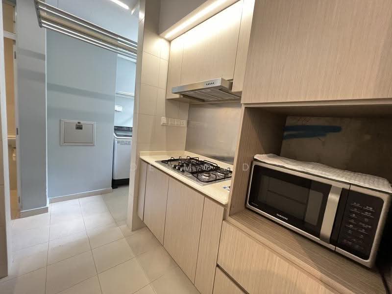 Ferraria Park Condo, 28 Flora Drive, Changi Airport / Changi Village, 3 Bedrooms, 1,356 sqft, Condominium For Rent, by Desmond Lee, 500262326 - Kitchen - PropertyGuru.com.sg