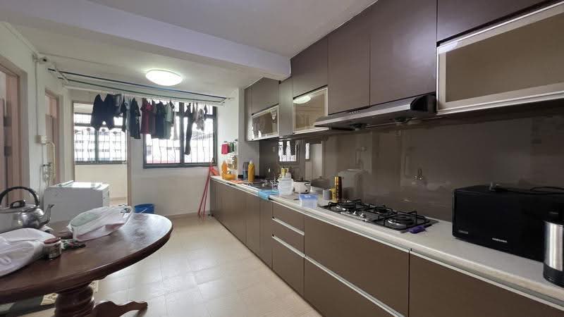 26 Toa Payoh East, 26 Toa Payoh East, Balestier / Toa Payoh, 2 Bedrooms, 721 sqft, HDB Flat For Sale, by Sui Calie, 500262330 - Kitchen - PropertyGuru.com.sg