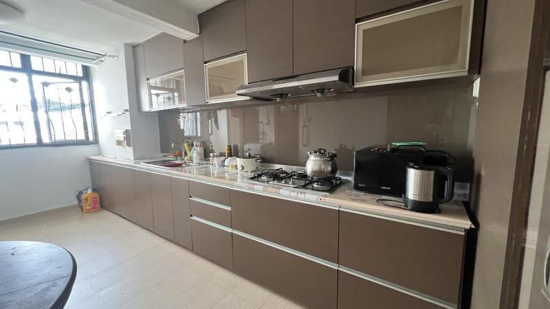 26 Toa Payoh East, 26 Toa Payoh East, Balestier / Toa Payoh, 2 Bedrooms, 721 sqft, HDB Flat For Sale, by Sui Calie, 500262330 - Kitchen - PropertyGuru.com.sg