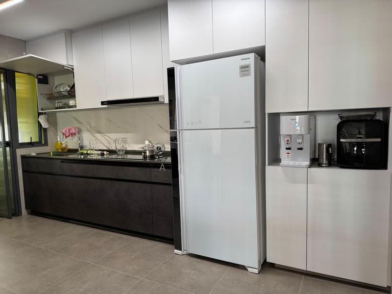 301B Tengah Drive, Tengah Drive, Room Rental, 111 sqft, HDB Flat For Rent, by Andy Lim 林佳俊, 500262331 - Kitchen - PropertyGuru.com.sg