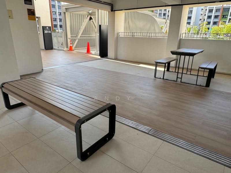 301B Tengah Drive, Tengah Drive, Room Rental, 111 sqft, HDB Flat For Rent, by Andy Lim 林佳俊, 500262331 - Exterior - PropertyGuru.com.sg