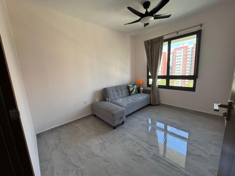 301B Tengah Drive, Tengah Drive, Room Rental, 111 sqft, HDB Flat For Rent, by Andy Lim 林佳俊, 500262331 - Living Room - PropertyGuru.com.sg