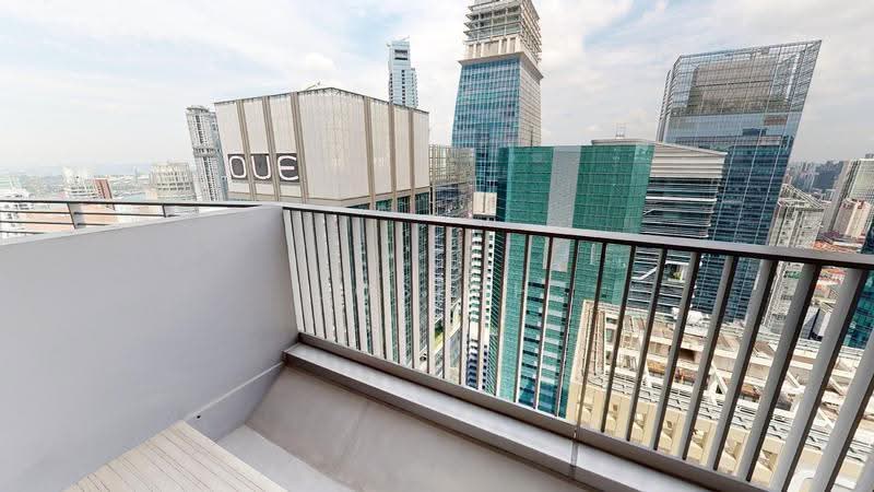 V on Shenton, 5 Shenton Way, Boat Quay / Raffles Place / Marina, 2 Bedrooms, 958 sqft, Condominium For Rent, by Joseph Khoo, 500262337 - Balcony - PropertyGuru.com.sg
