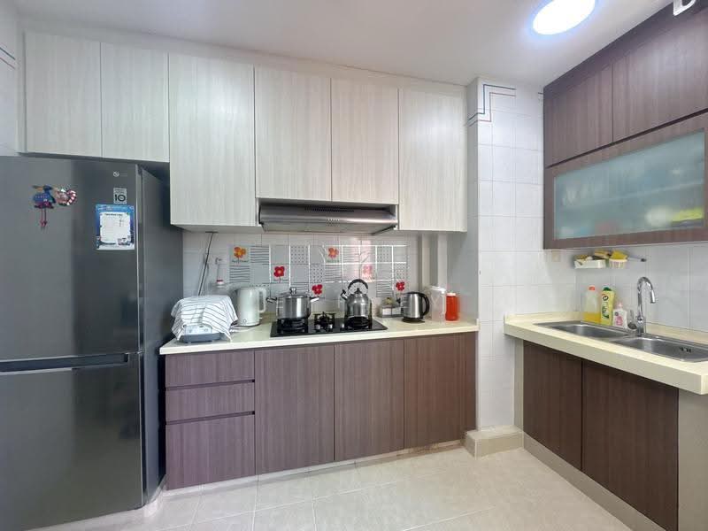35 Eunos Crescent, 35 Eunos Crescent, Eunos / Geylang / Paya Lebar, 2 Bedrooms, 646 sqft, HDB Flat For Sale, by Jeffrey Liew, 500262340 - Kitchen - PropertyGuru.com.sg