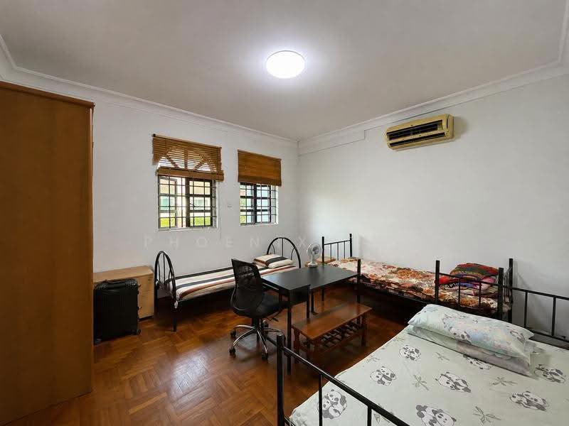 Kovan Semi-Detached House 1km to Rosyth School, Near Amenities & Buses, Jalan Limbok, Chuan Hoe Avenue, Yio Chu Kang Road, Phillips Avenue, Hougang / Punggol / Sengkang, 4 Bedrooms, 2,300 sqft, Semi-Detached House For Sale, by Phoenix Tan Feng Huang, 500262341 - Bedroom - PropertyGuru.com.sg