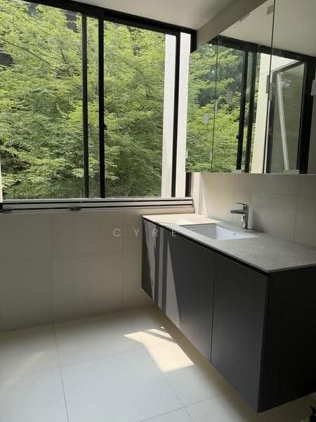 The Balmoral, 14 Balmoral Park, Tanglin / Holland / Bukit Timah, 5 Bedrooms, 7,653 sqft, Condominium For Rent, by Cyree Lin, 500262345 - Bathroom - PropertyGuru.com.sg