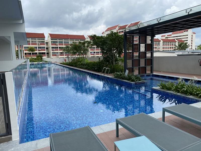 Uptown @ Farrer, 2 Perumal Road Singapore, Farrer Park / Serangoon Rd, 3 Bedrooms, 732 sqft, Condominium For Sale, by Lukas Lim, 500262372 - Pool - PropertyGuru.com.sg