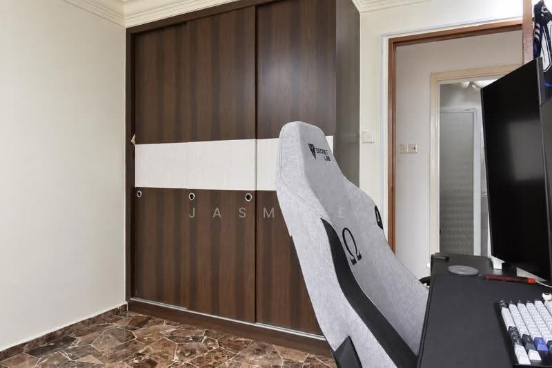 341 Sembawang Close, 341 Sembawang Close, Sembawang / Yishun, 3 Bedrooms, 1,023 sqft, HDB Flat For Sale, by Jasmine Tan, 500262380 - Bedroom 2 - PropertyGuru.com.sg
