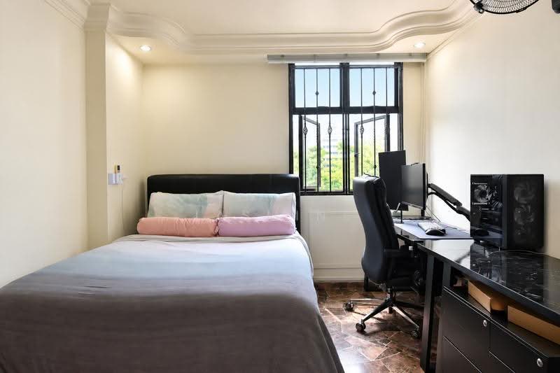 341 Sembawang Close, 341 Sembawang Close, Sembawang / Yishun, 3 Bedrooms, 1,023 sqft, HDB Flat For Sale, by Jasmine Tan, 500262380 - Master Bedroom - PropertyGuru.com.sg