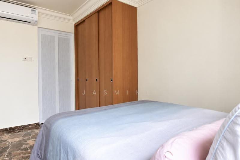 341 Sembawang Close, 341 Sembawang Close, Sembawang / Yishun, 3 Bedrooms, 1,023 sqft, HDB Flat For Sale, by Jasmine Tan, 500262380 - Master Bedroom - PropertyGuru.com.sg
