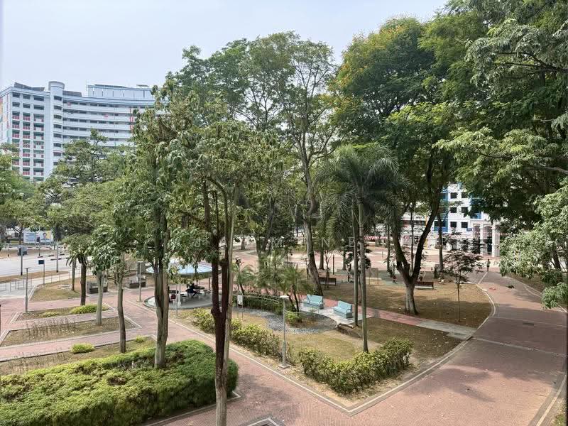 341 Sembawang Close, 341 Sembawang Close, Sembawang / Yishun, 3 Bedrooms, 1,023 sqft, HDB Flat For Sale, by Jasmine Tan, 500262380 - View From Living Room - PropertyGuru.com.sg
