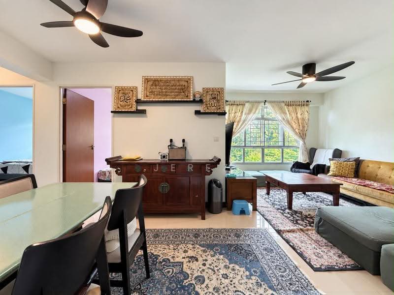 512C Yishun Street 51, 512C Yishun Street 51, Sembawang / Yishun, 3 Bedrooms, 1,001 sqft, HDB Flat For Sale, by Jerez Amsyar, 500262383 - Living Room - PropertyGuru.com.sg
