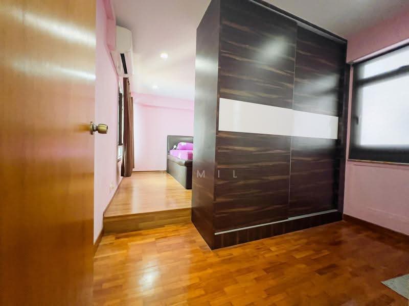 990A Jurong West Street 93, 990A Jurong West Street 93, Boon Lay / Jurong / Tuas, 3 Bedrooms, 1,001 sqft, HDB Flat For Sale, by Tamil Chelvan, 500262389 - Bedroom - PropertyGuru.com.sg