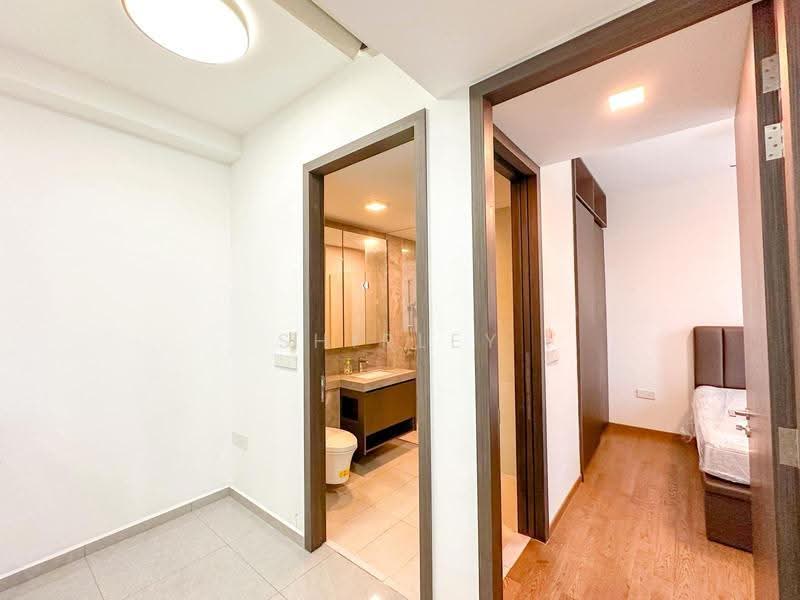 Parc Clematis, 8F Jalan Lempeng, Buona Vista / West Coast / Clementi New Town, 2 Bedrooms, 689 sqft, Condominium For Sale, by Shirley Lee, 500262390 - Bathroom - PropertyGuru.com.sg