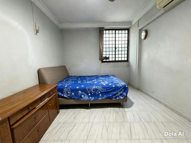 105 Serangoon North Avenue 1, 105 Serangoon North Avenue 1, Hougang / Punggol / Sengkang, 2 Bedrooms, 646 sqft, HDB Flat For Sale, by Arthur Loo, 500262391 - Bedroom - PropertyGuru.com.sg