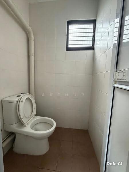 105 Serangoon North Avenue 1, 105 Serangoon North Avenue 1, Hougang / Punggol / Sengkang, 2 Bedrooms, 646 sqft, HDB Flat For Sale, by Arthur Loo, 500262391 - Bathroom - PropertyGuru.com.sg