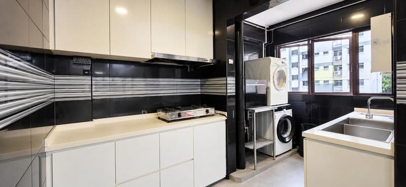 653 Jalan Tenaga, 653 Jalan Tenaga, Eunos / Geylang / Paya Lebar, 4 Bedrooms, 1,335 sqft, HDB Flat For Sale, by Ritchie Li, 500262403 - Kitchen - PropertyGuru.com.sg