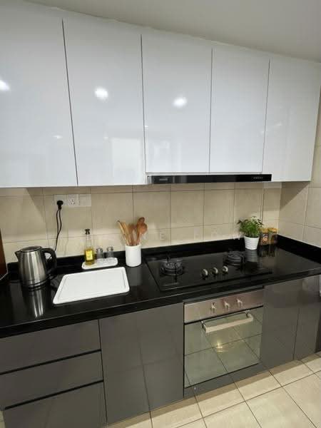 Rio Vista, 12 Upper Serangoon View, Hougang / Punggol / Sengkang, 3 Bedrooms, 1,247 sqft, Condominium For Sale, by Elaine Low, 500262410 - Kitchen - PropertyGuru.com.sg
