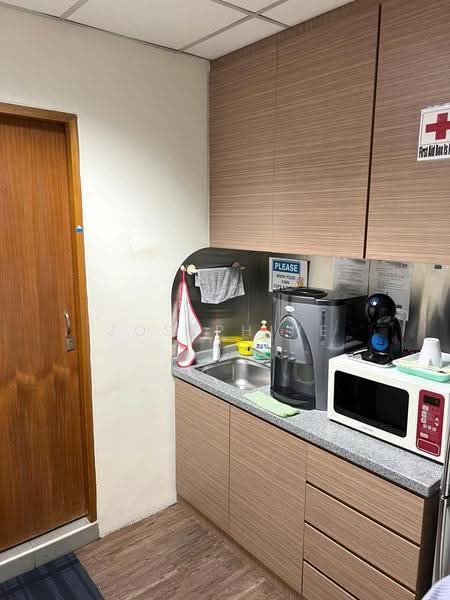 Unity Centre, 51 Bukit Batok Crescent, Dairy Farm / Bukit Panjang / Choa Chu Kang, 6,502 sqft, Light Industrial (B1) For Rent, by Josephine Koh, 500262419 - Kitchen - CommercialGuru.com.sg