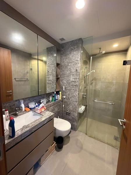 Stirling Residences, 23 Stirling Road, Alexandra / Commonwealth, 1 Bedroom, 441 sqft, Condominium For Rent, by Yuni Yew, 500262427 - Bathroom - PropertyGuru.com.sg