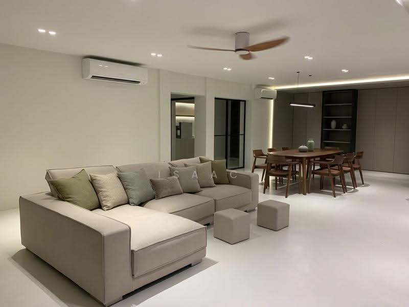 290B Bukit Batok Street 24, 290B Bukit Batok Street 24, Dairy Farm / Bukit Panjang / Choa Chu Kang, 3 Bedrooms, 1,518 sqft, HDB Flat For Sale, by Isaac Lee, 500262428 - Living Room - PropertyGuru.com.sg