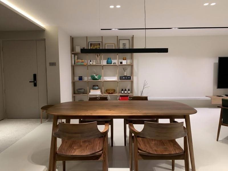290B Bukit Batok Street 24, 290B Bukit Batok Street 24, Dairy Farm / Bukit Panjang / Choa Chu Kang, 3 Bedrooms, 1,518 sqft, HDB Flat For Sale, by Isaac Lee, 500262428 - Dining Room - PropertyGuru.com.sg