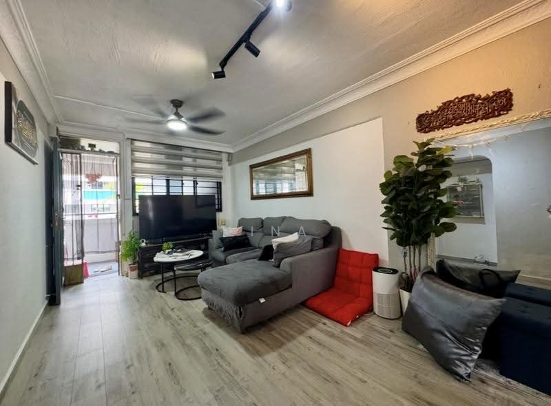 172 Yishun Avenue 7, 172 Yishun Avenue 7, Sembawang / Yishun, 2 Bedrooms, 689 sqft, HDB Flat For Sale, by Lina Dewi, 500262429 - Living Room - PropertyGuru.com.sg