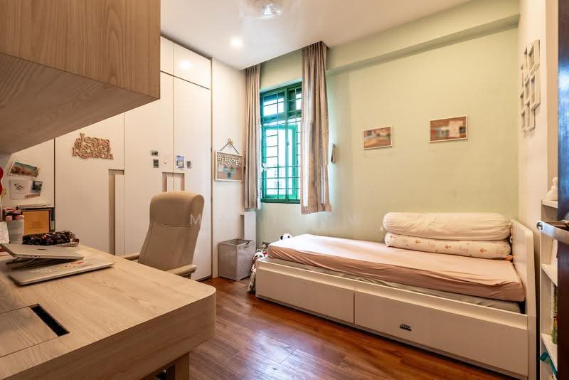 Signature Park, 46 Toh Tuck Road, Clementi Park / Upper Bukit Timah, 2 Bedrooms, 1,087 sqft, Condominium For Sale, by Matthew Lam, 500262432 - Bedroom - PropertyGuru.com.sg