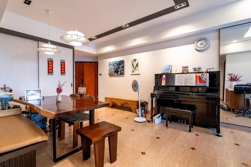 Signature Park, 46 Toh Tuck Road, Clementi Park / Upper Bukit Timah, 2 Bedrooms, 1,087 sqft, Condominium For Sale, by Matthew Lam, 500262432 - Dining Room - PropertyGuru.com.sg