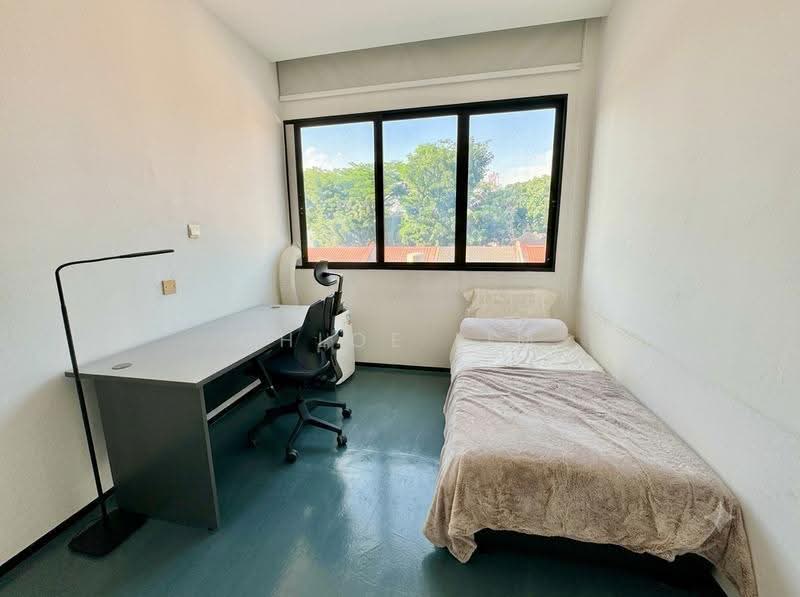 Bedok Walk, Bedok / Upper East Coast, Room Rental, 100 sqft, Terraced House For Rent, by Chloe Lim, 500262433 - Bedroom - PropertyGuru.com.sg