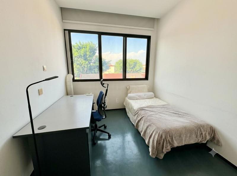 Bedok Walk, Bedok / Upper East Coast, Room Rental, 100 sqft, Terraced House For Rent, by Chloe Lim, 500262433 - Bedroom - PropertyGuru.com.sg