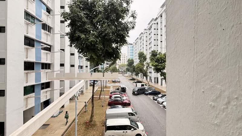 285 Tampines Street 22, 285 Tampines Street 22, Pasir Ris / Tampines, 2 Bedrooms, 796 sqft, HDB Flat For Sale, by Nur Fudge, 500262439 - Exterior - PropertyGuru.com.sg