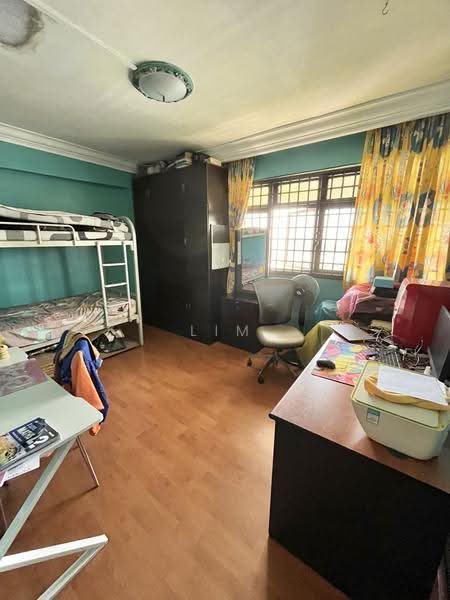 7 Ghim Moh Road, 7 Ghim Moh Road, Tanglin / Holland / Bukit Timah, 3 Bedrooms, 1,280 sqft, HDB Flat For Rent, by Lim Y X, 500262464 - Bedroom - PropertyGuru.com.sg