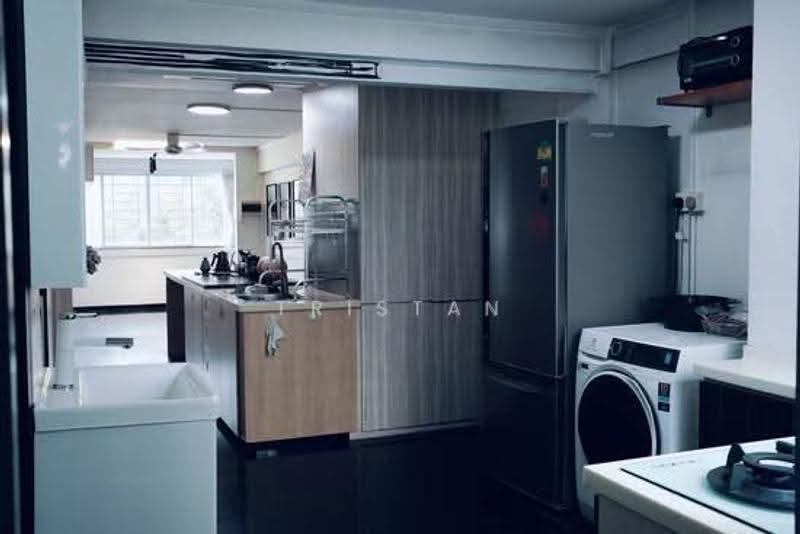 38 Lorong 5 Toa Payoh, 38 Lorong 5 Toa Payoh, Balestier / Toa Payoh, 2 Bedrooms, 827 sqft, HDB Flat For Rent, by Tristan Liu, 500262465 - Kitchen - PropertyGuru.com.sg