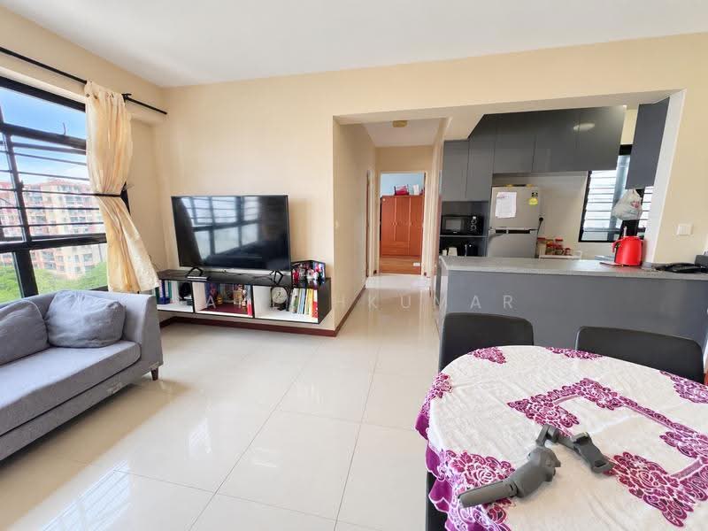 132C Canberra View, 132C Canberra View, Sembawang / Yishun, 2 Bedrooms, 732 sqft, HDB Flat For Sale, by GANESHKUMAR K, 500262495 - Living Room - PropertyGuru.com.sg