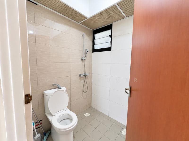 132C Canberra View, 132C Canberra View, Sembawang / Yishun, 2 Bedrooms, 732 sqft, HDB Flat For Sale, by GANESHKUMAR K, 500262495 - Bathroom - PropertyGuru.com.sg