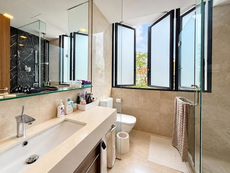 Alana, Sunrise Terrace, Seletar / Yio Chu Kang, 4 Bedrooms, 3,218 sqft, Terraced House For Sale, by K L Goh, 500262500 - Bathroom - PropertyGuru.com.sg
