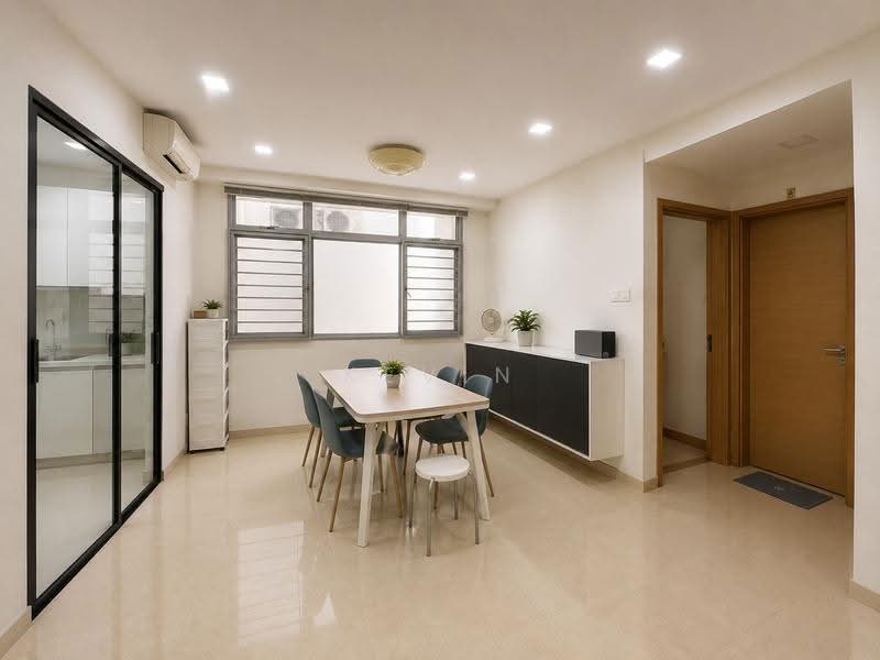 The Lakeshore, 31 Jurong West Street 41, Boon Lay / Jurong / Tuas, 3 Bedrooms, 1,141 sqft, Condominium For Sale, by Kevin Ong, 500262502 - Dining Room - PropertyGuru.com.sg