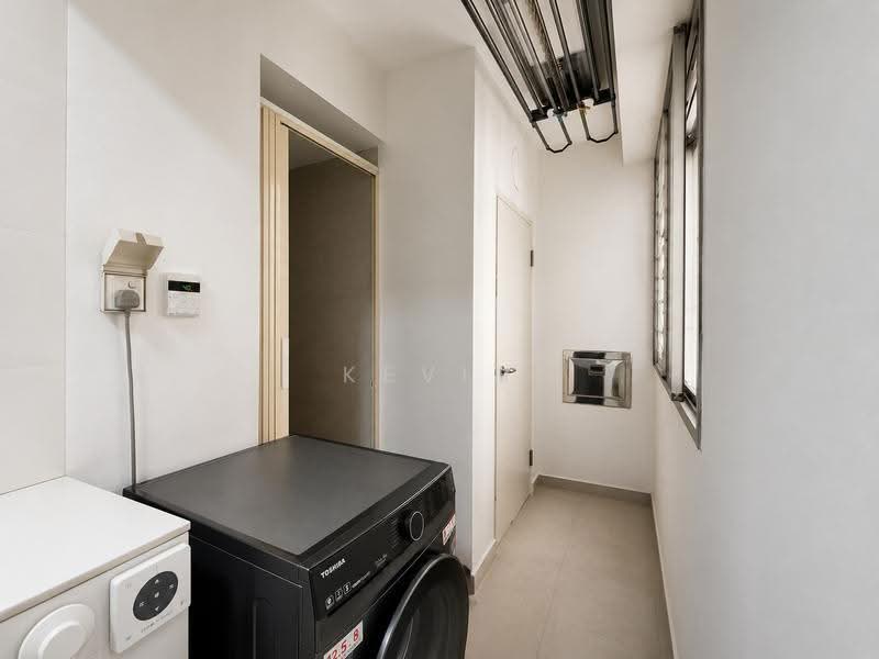 The Lakeshore, 31 Jurong West Street 41, Boon Lay / Jurong / Tuas, 3 Bedrooms, 1,141 sqft, Condominium For Sale, by Kevin Ong, 500262502 - Yard - PropertyGuru.com.sg