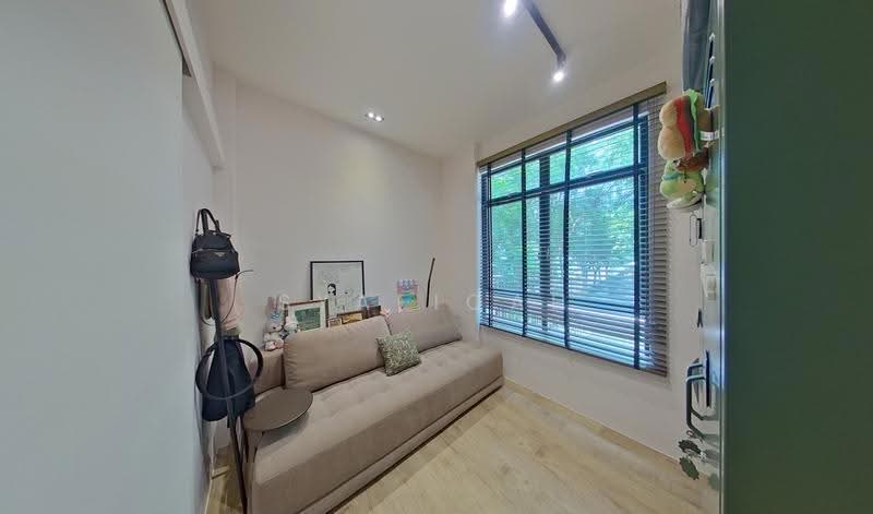 Evelyn Mansions, 20 Evelyn Road, Newton / Novena, 2 Bedrooms, 1,227 sqft, Apartment For Sale, by Syafiqah Rahman, 500262512 - Bedroom - PropertyGuru.com.sg