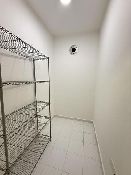 Forestville, 24 Woodlands Drive 16, Admiralty / Woodlands, 4 Bedrooms, 1,249 sqft, Condominium For Rent, by Frederick Lee, 500262531 - Bomb shelter storage - PropertyGuru.com.sg