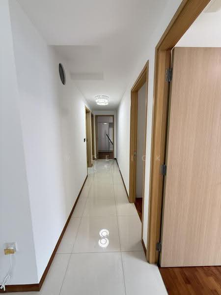 Forestville, 24 Woodlands Drive 16, Admiralty / Woodlands, 4 Bedrooms, 1,249 sqft, Condominium For Rent, by Frederick Lee, 500262531 - Walk way - PropertyGuru.com.sg