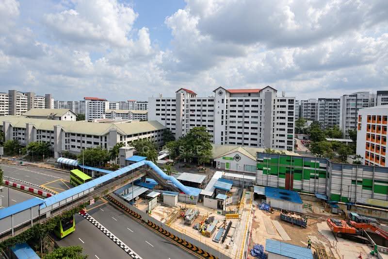 104 Pasir Ris Street 12, 104 Pasir Ris Street 12, Pasir Ris / Tampines, 3 Bedrooms, 1,119 sqft, HDB Flat For Sale, by Elaine Wong, 500262537 - Exterior - PropertyGuru.com.sg