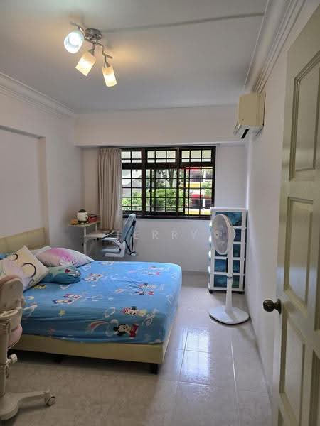 318 Sembawang Vista, 318 Sembawang Vista, Sembawang / Yishun, 3 Bedrooms, 1,087 sqft, HDB Flat For Sale, by Terry Koh, 500262541 - Bedroom - PropertyGuru.com.sg