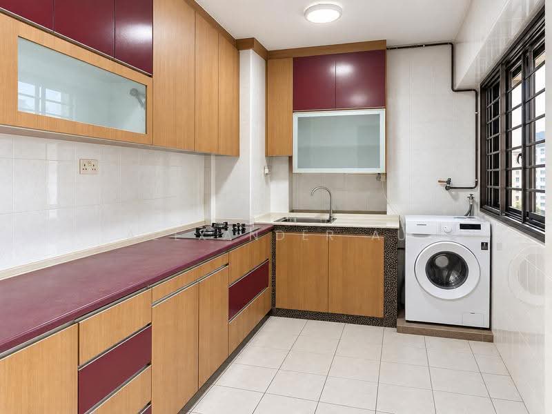 79B Toa Payoh Central, 79B Toa Payoh Central, Balestier / Toa Payoh, 3 Bedrooms, 980 sqft, HDB Flat For Rent, by Alexander Au, 500262542 - Kitchen - PropertyGuru.com.sg