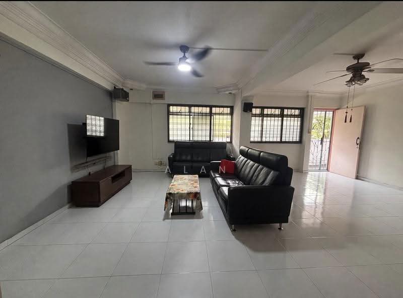 359 Tampines Street 34, 359 Tampines Street 34, Pasir Ris / Tampines, 3 Bedrooms, 1,152 sqft, HDB Flat For Sale, by Alan Tan, 500262554 - Living Room - PropertyGuru.com.sg