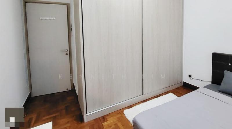 Parc Oasis, 49 Jurong East Avenue 1, Boon Lay / Jurong / Tuas, Room Rental, 100 sqft, Condominium For Rent, by KENNETH SIM, 500262555 - $1450 CR6 Common big room - PropertyGuru.com.sg